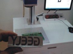 һW鲻P䓴׼˙Cṩ**IļgO
