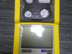 Ӣ˼M40PROͺϚwzyx